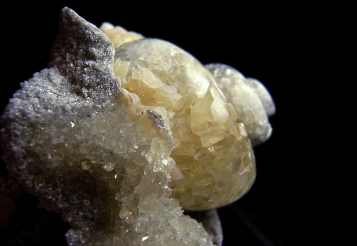 □Calcite／方解石